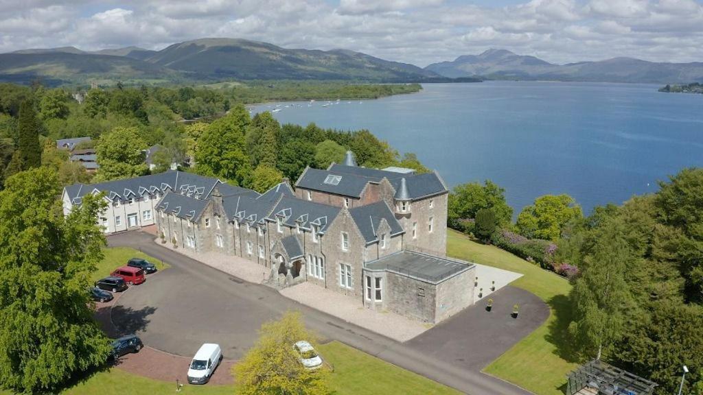 Ferienwohnung Benoch Lomond Castle Alexandria Exterior foto